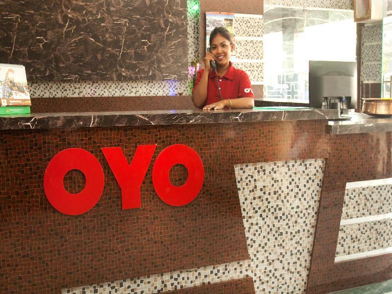 Oyo 343 Pop Life Hotel Banke Eksteriør bilde