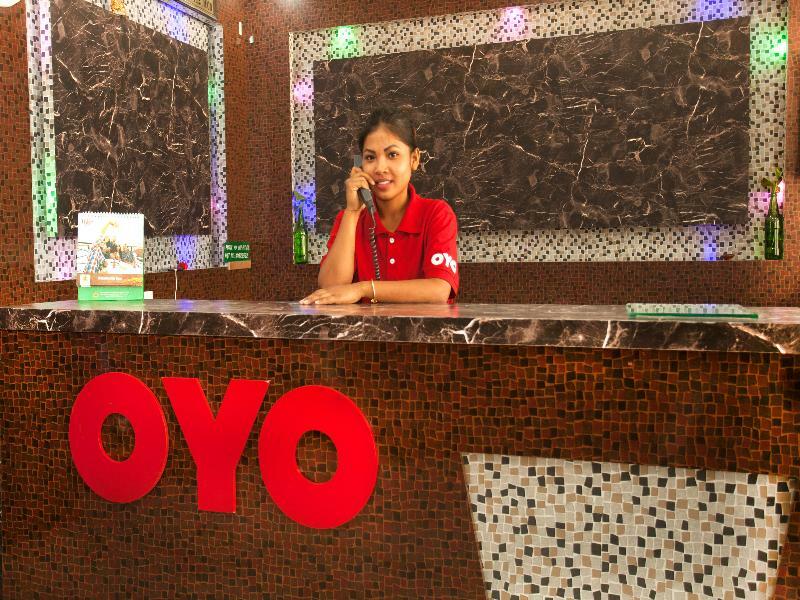 Oyo 343 Pop Life Hotel Banke Eksteriør bilde